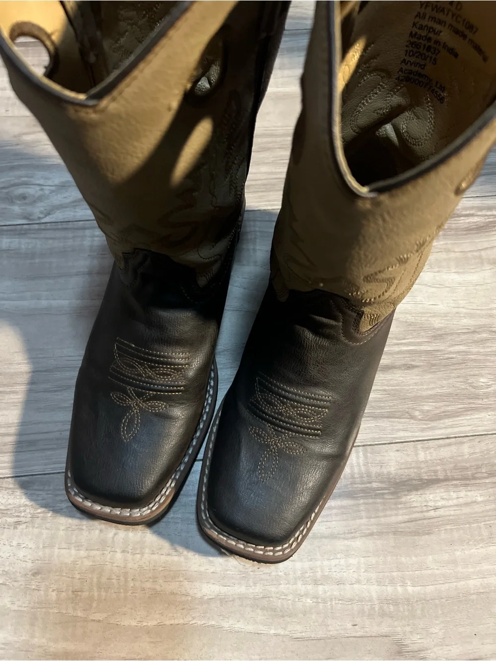 Austin Cowboy Boots Boys Youth Size 4 Squared Toe